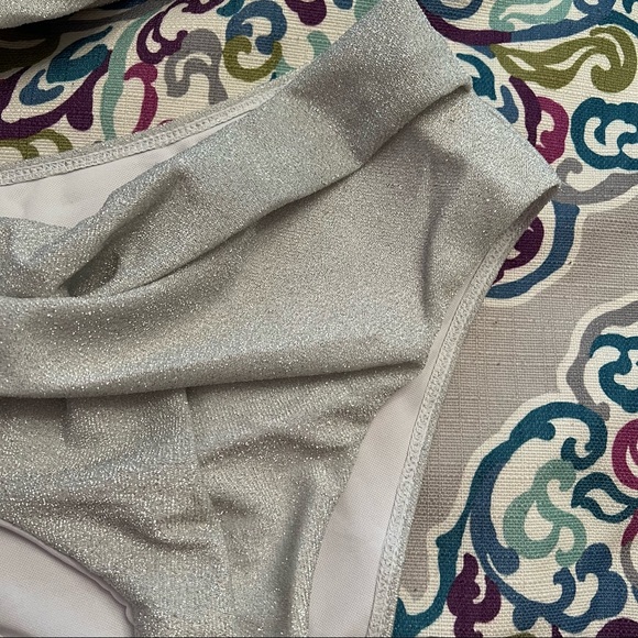 Women’s small sparkle silver bikini swimsuit two-piece new - Picture 2 of 4